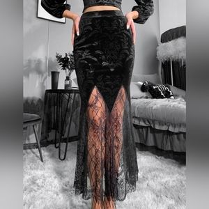 Gothic High Waist Jacquard Lace Hem Velvet Skirt L